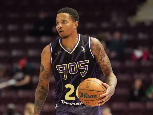 Raptors sign 2017 No. 1 pick Fultz to 10-day contract