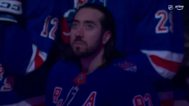 Rangers honor Zibanejad before his 1,000th game 🙌